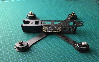 Cut your own FPV racing drone Frame